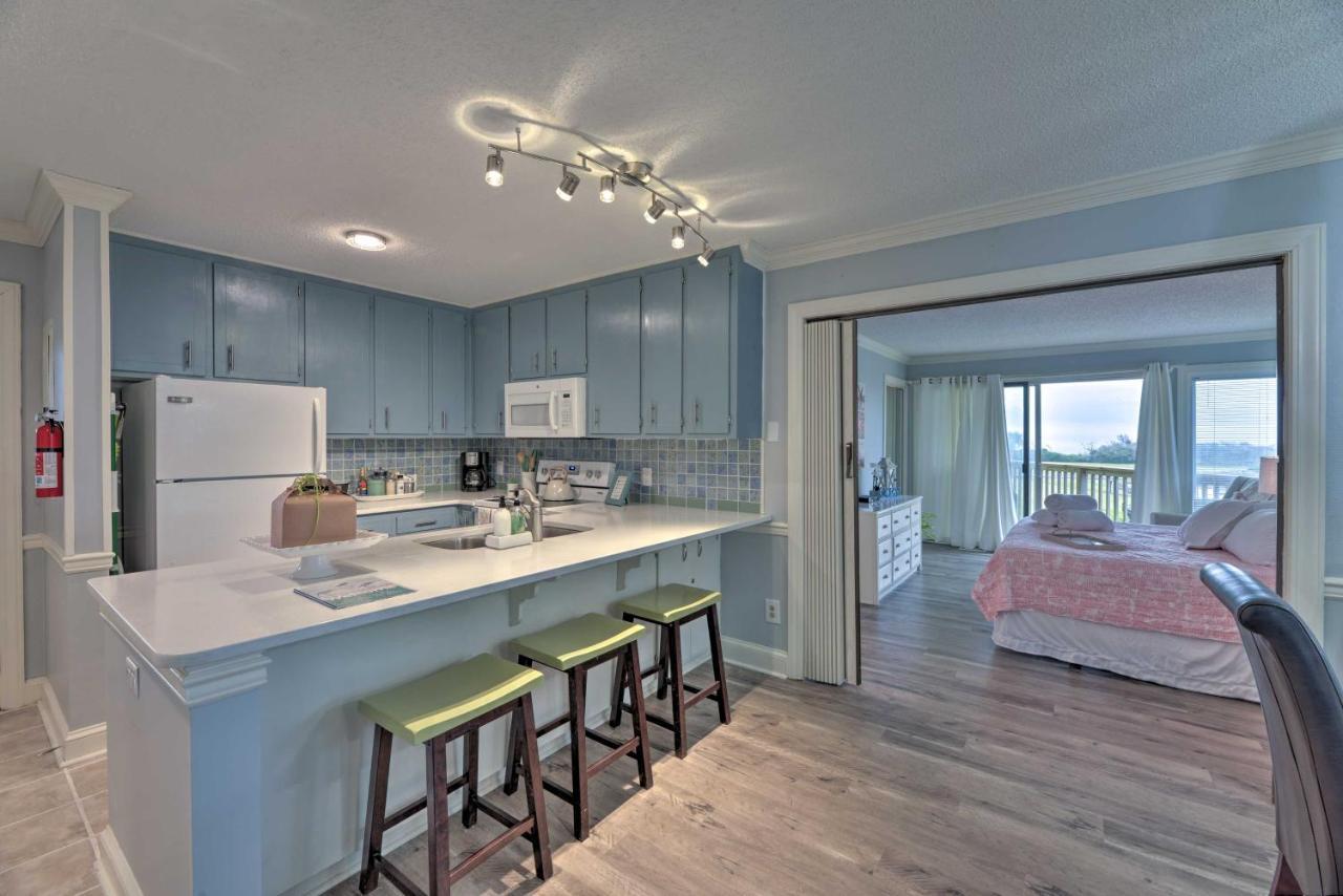 Bright Emerald Isle Condo With Private Beach Access! Esterno foto